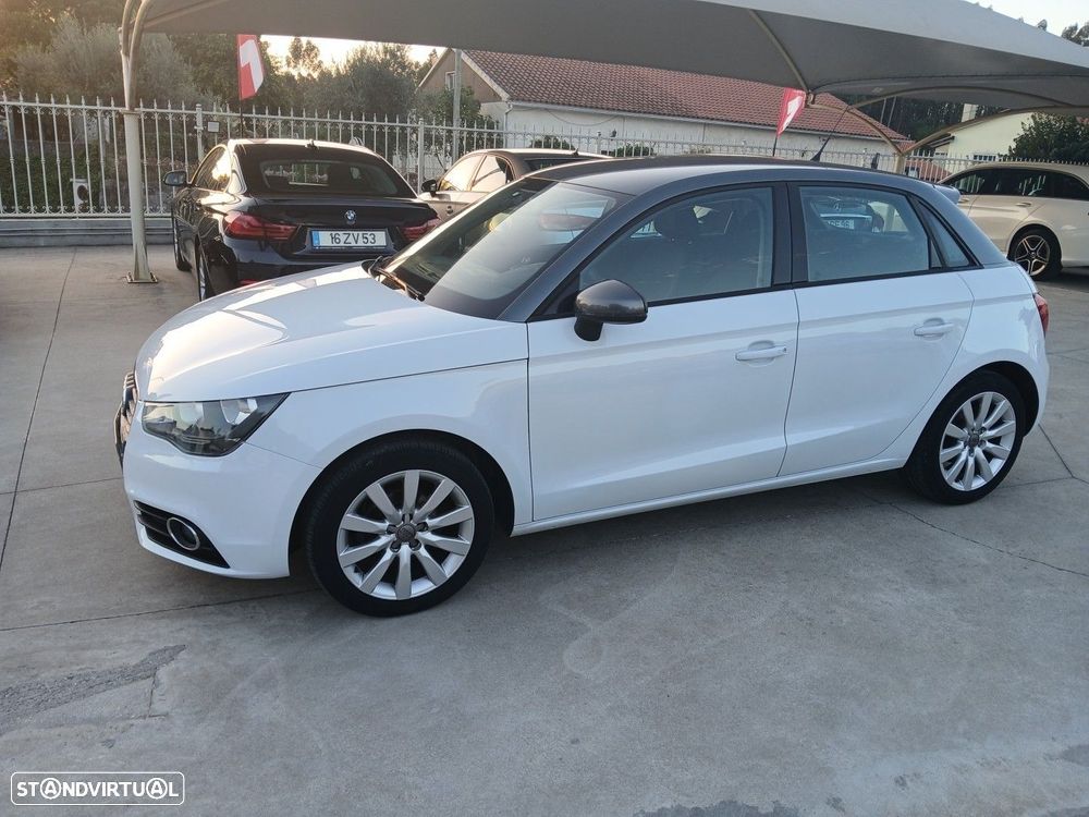 Audi A1 Sportback 1.6 TDI Advance - 4