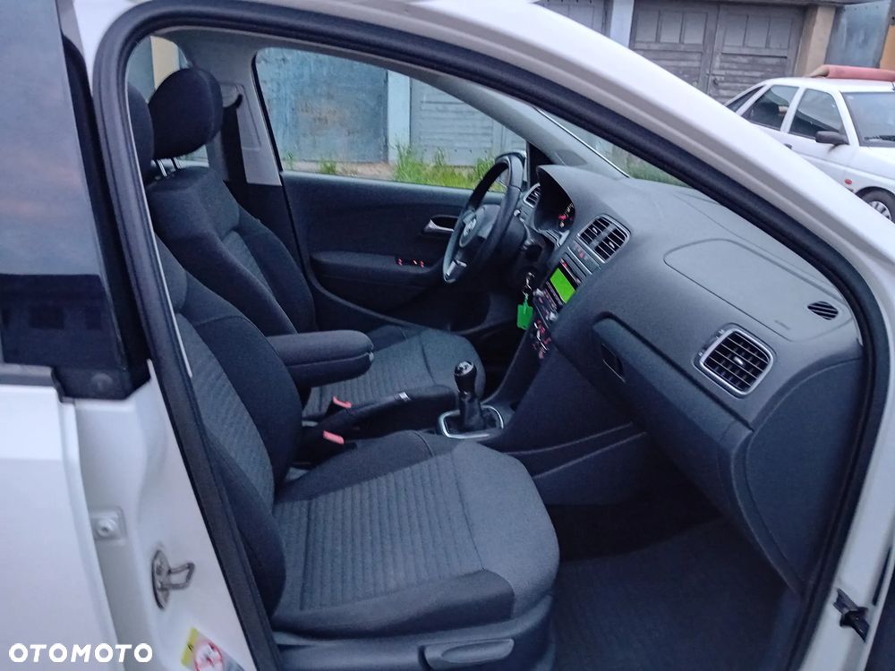 Volkswagen Polo 1.2 Blue Motion Technology Life - 17