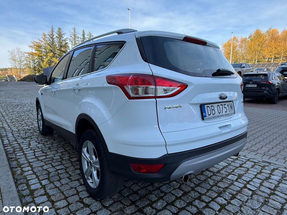 Ford Kuga 1.5 EcoBoost 2x4 Titanium - 7
