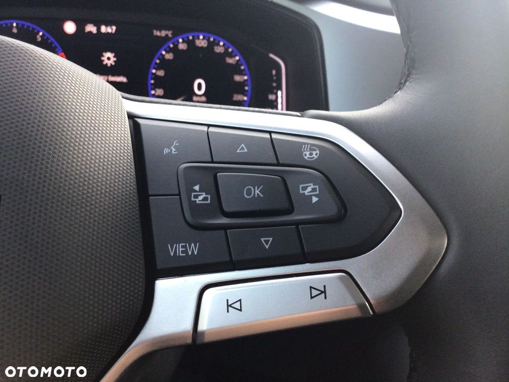 Volkswagen T-Roc 1.5 TSI Life Plus DSG - 21