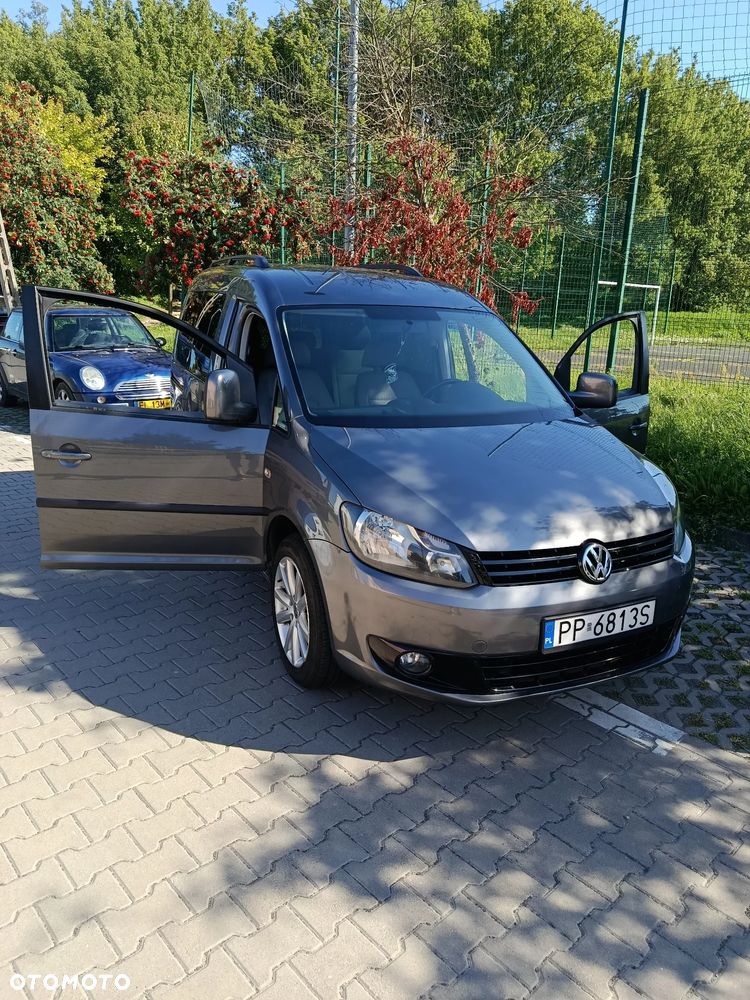 Volkswagen Caddy 1.6 (7-Si.) DSG - 2