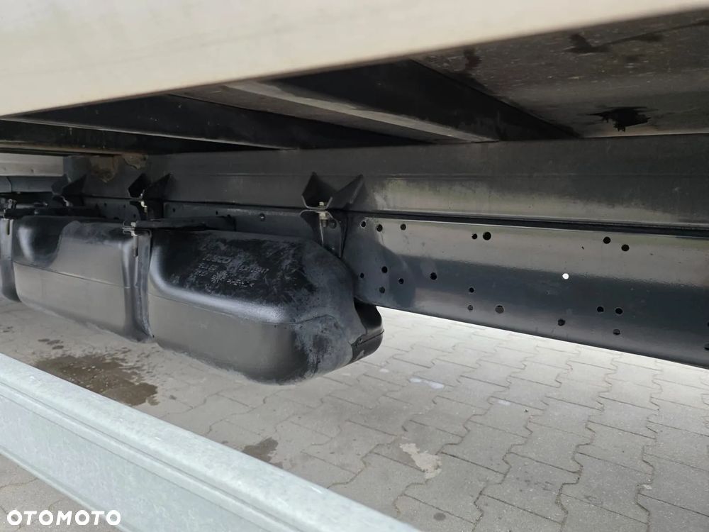 Iveco 35c14 Kontener+Winda - 11