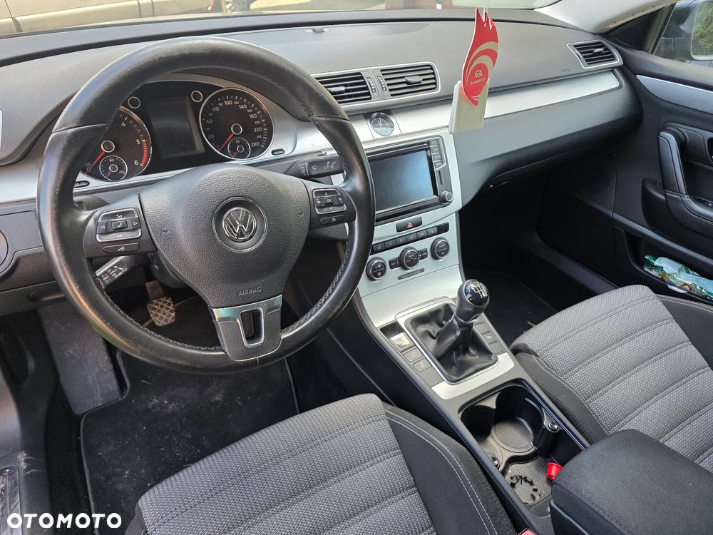 Volkswagen Passat CC - 5