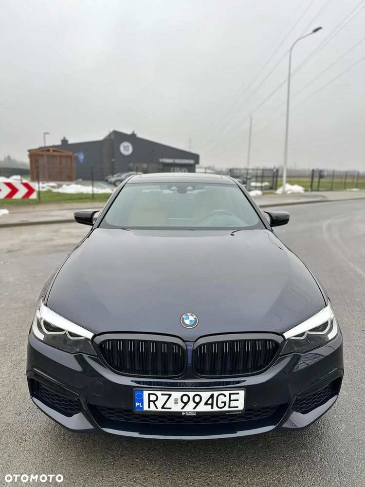 BMW Seria 5 540i xDrive Sport Line - 3