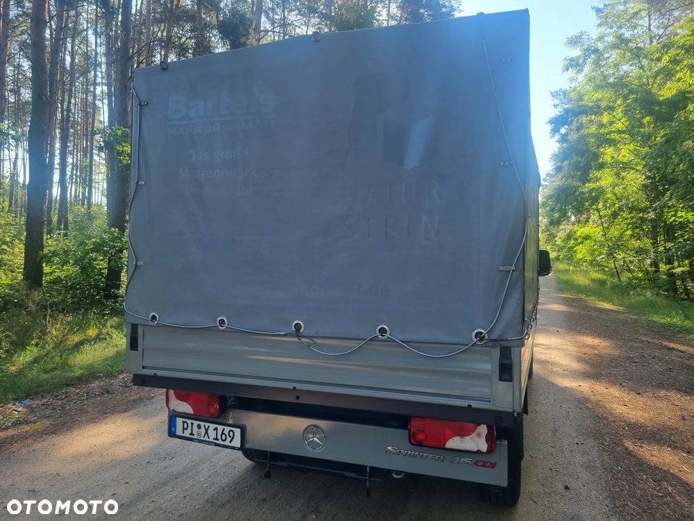 Mercedes-Benz Sprinter - 11