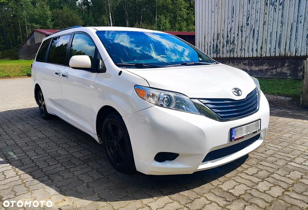 Toyota Sienna 3.5 V6 LE AWD - 3