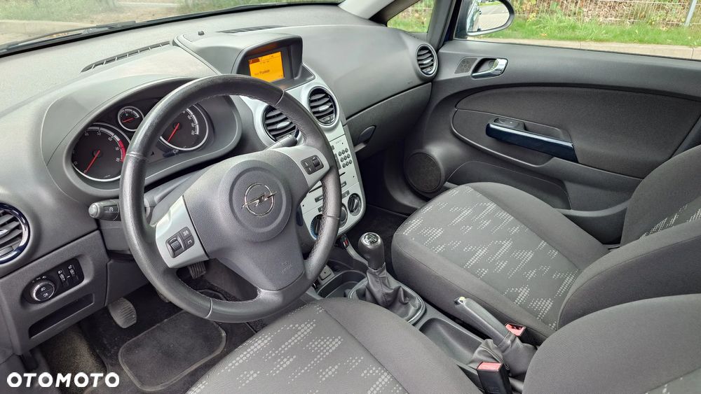 Opel Corsa 1.2 16V Enjoy - 10