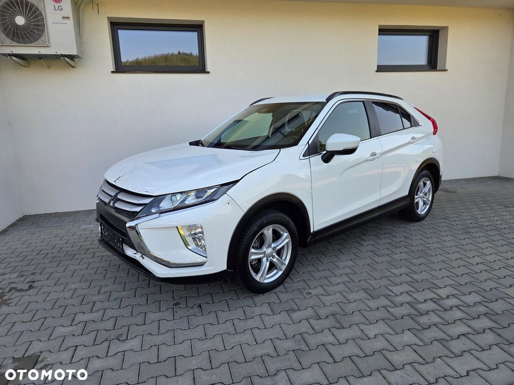 Mitsubishi Eclipse Cross - 6