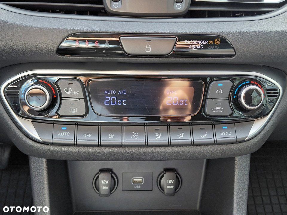 Hyundai i30 - 18