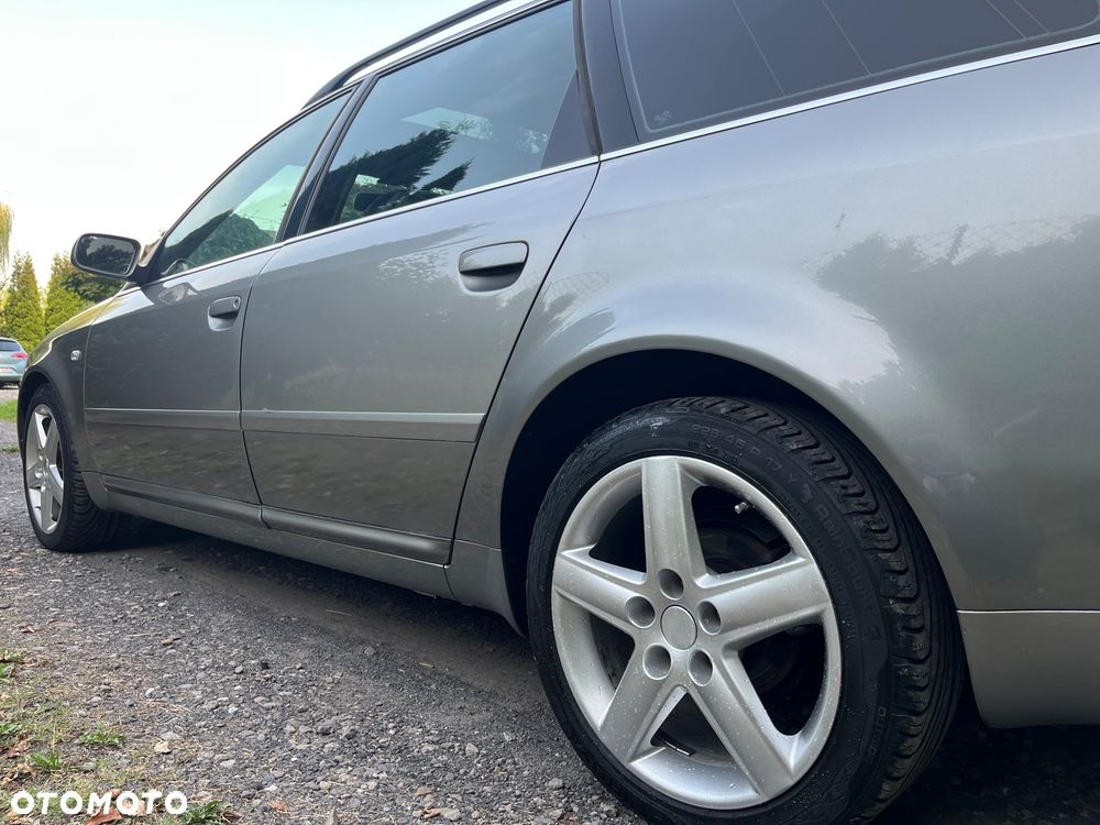 Audi A6 Avant 2.5 TDI Multitronic - 15
