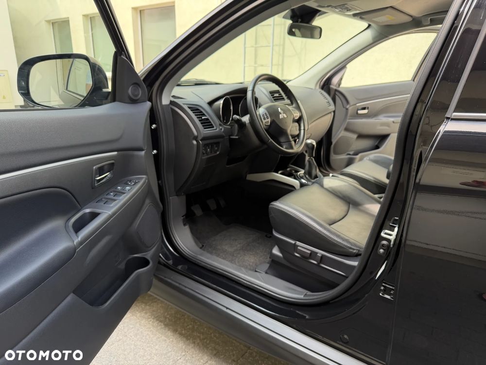 Mitsubishi ASX 1.6 ClearTec 2WD Diamant Edition+ - 11