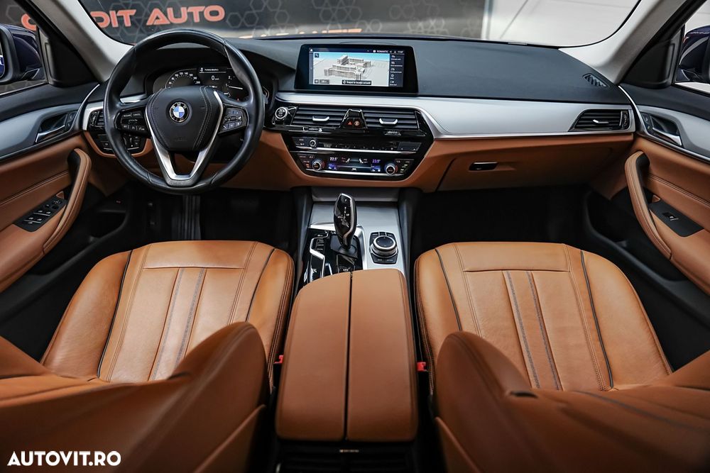 BMW Seria 5 530i xDrive AT MHEV - 4