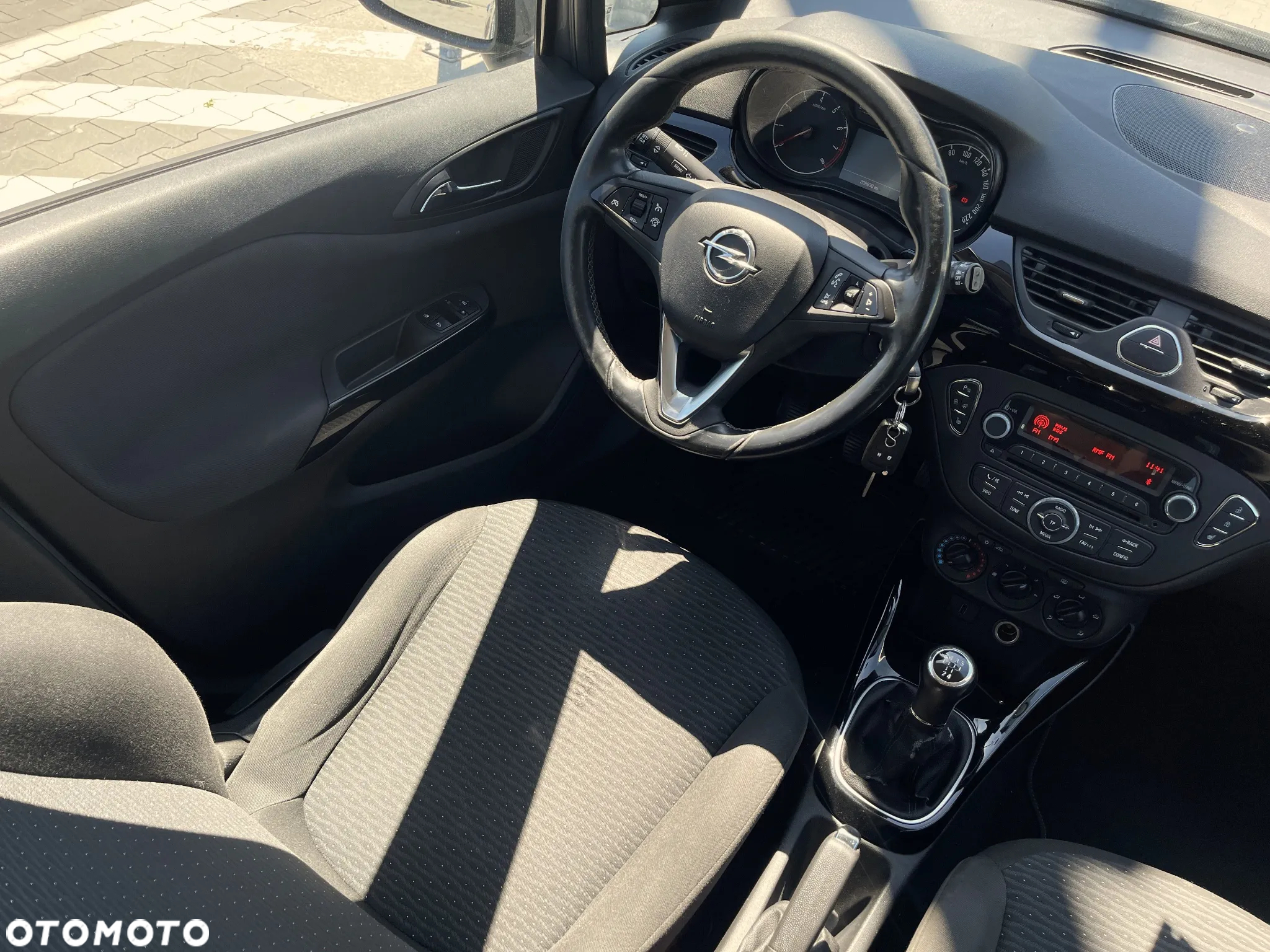 Opel Corsa 1.2 16V Enjoy - 18