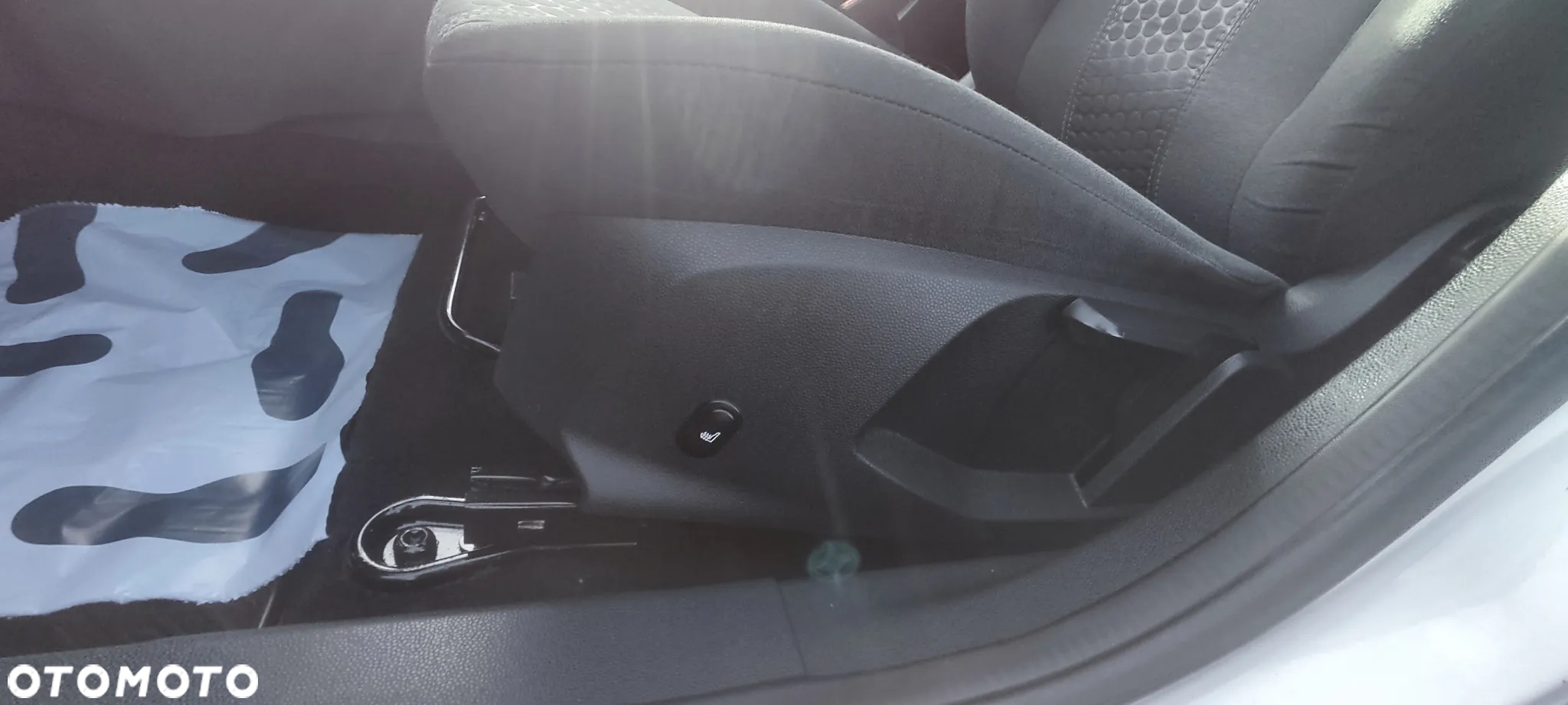 Ford Fiesta 1.25 Titanium EU5 - 13