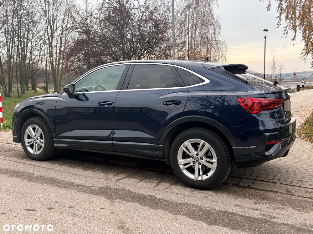 Audi Q3 35 TFSI S tronic - 9