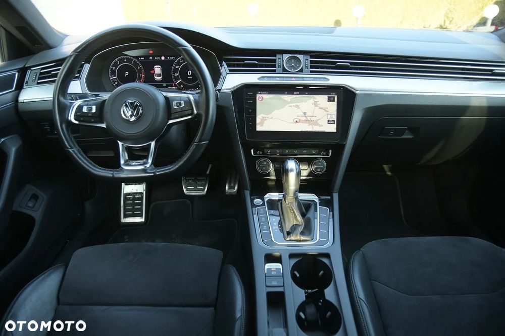Volkswagen Arteon 2.0 TSI 4Motion R-Line DSG - 25