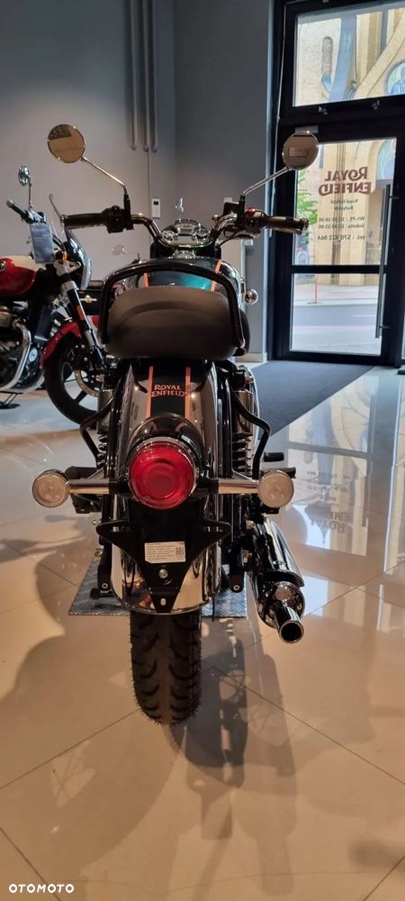 Royal Enfield Classic - 10