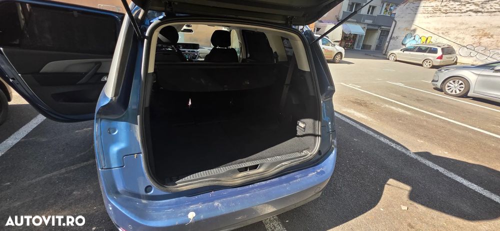 Citroën C4 Grand Picasso - 10