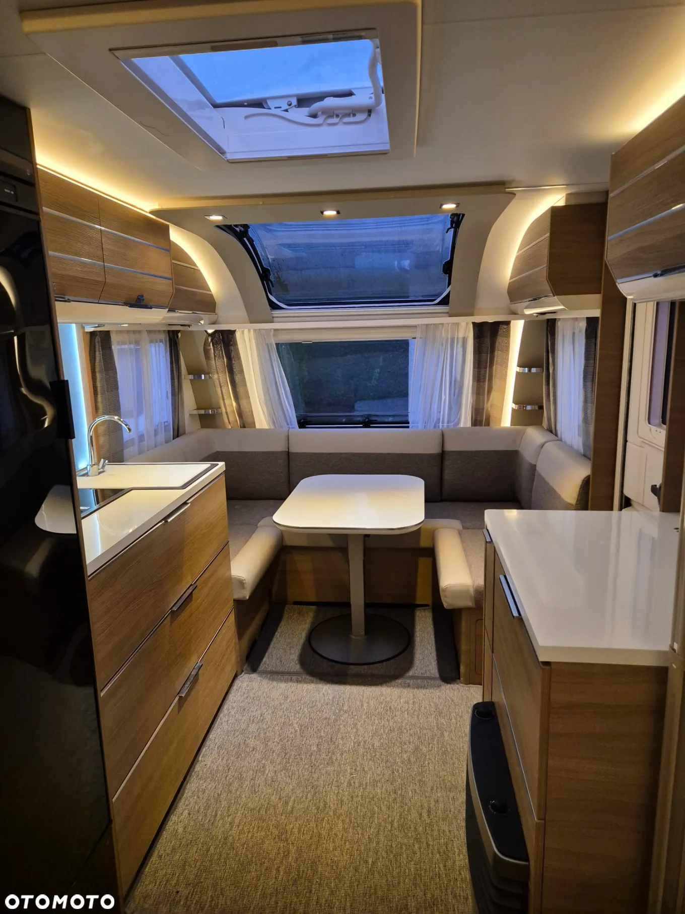 Adria Adora 572 UT - 12