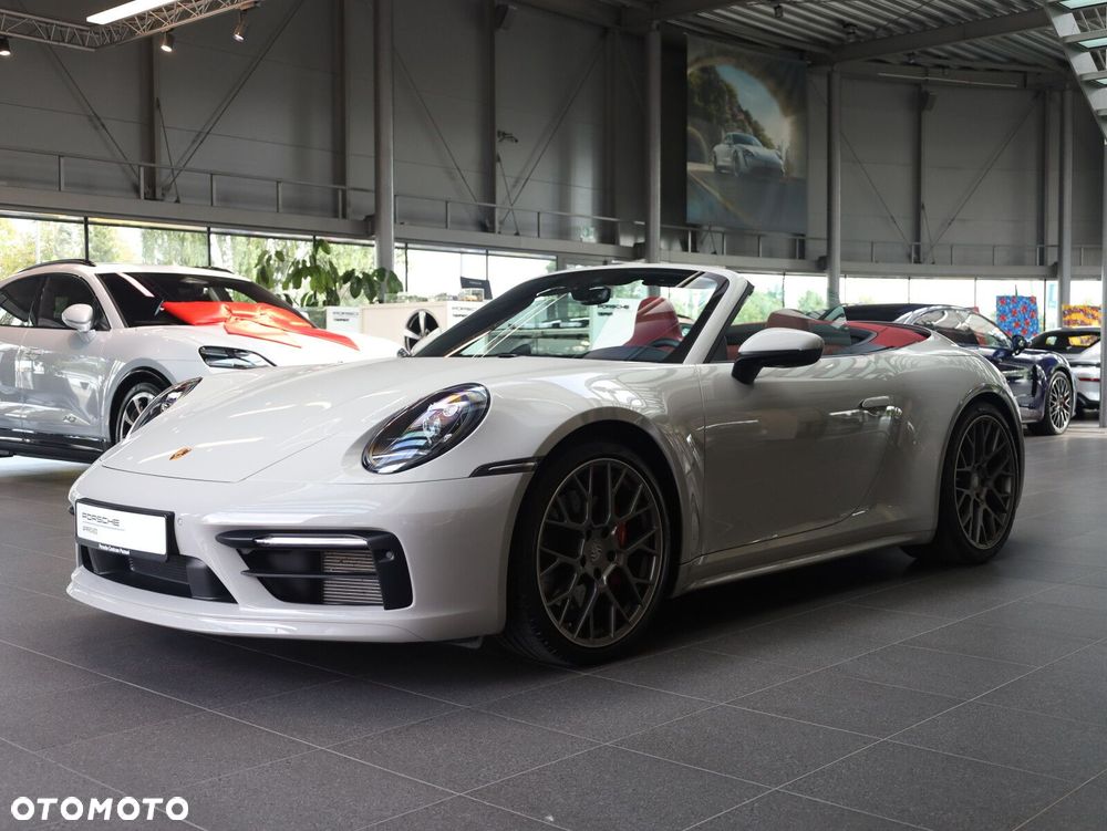 Porsche 911 - 4