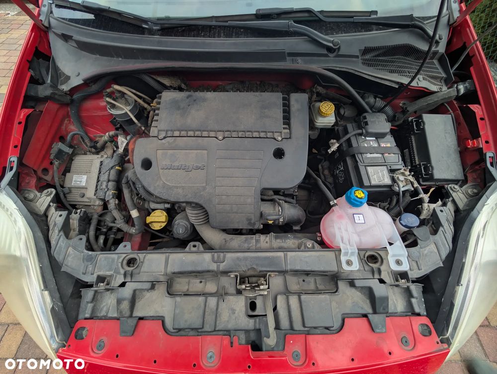 Fiat Grande Punto - 5