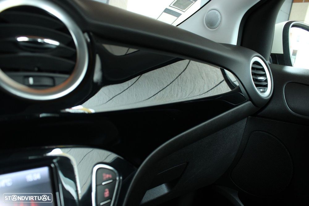 Opel Adam 1.0 T Rocks - 27