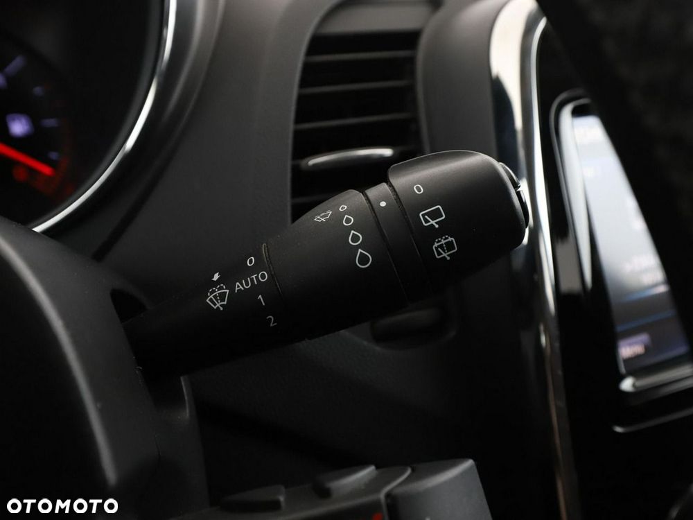 Renault Captur 1.2 Energy TCe XMOD EDC - 32