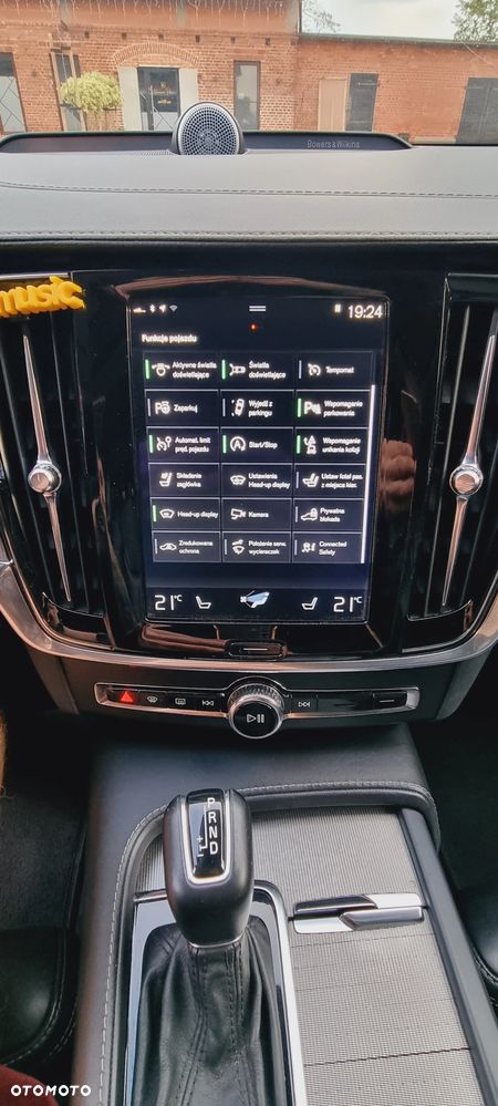 Volvo S90 D4 Inscription - 10