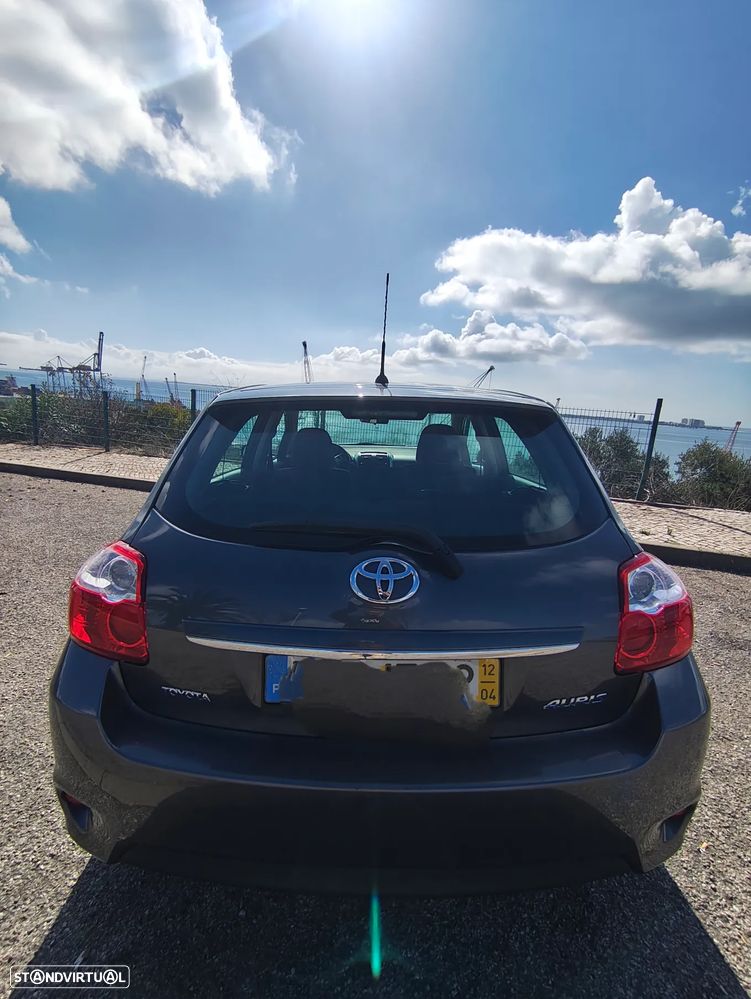 Toyota Auris 1.4 D-4D Com. +P.Style 110g - 5