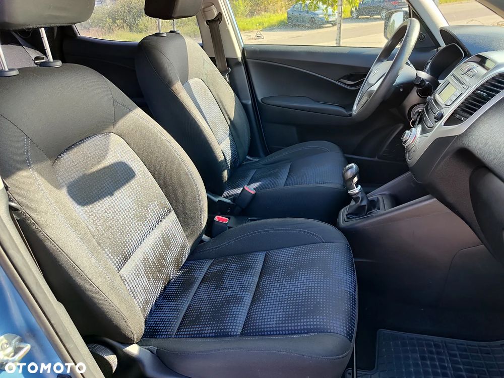 Hyundai ix20 1.4 Comfort blue - 12