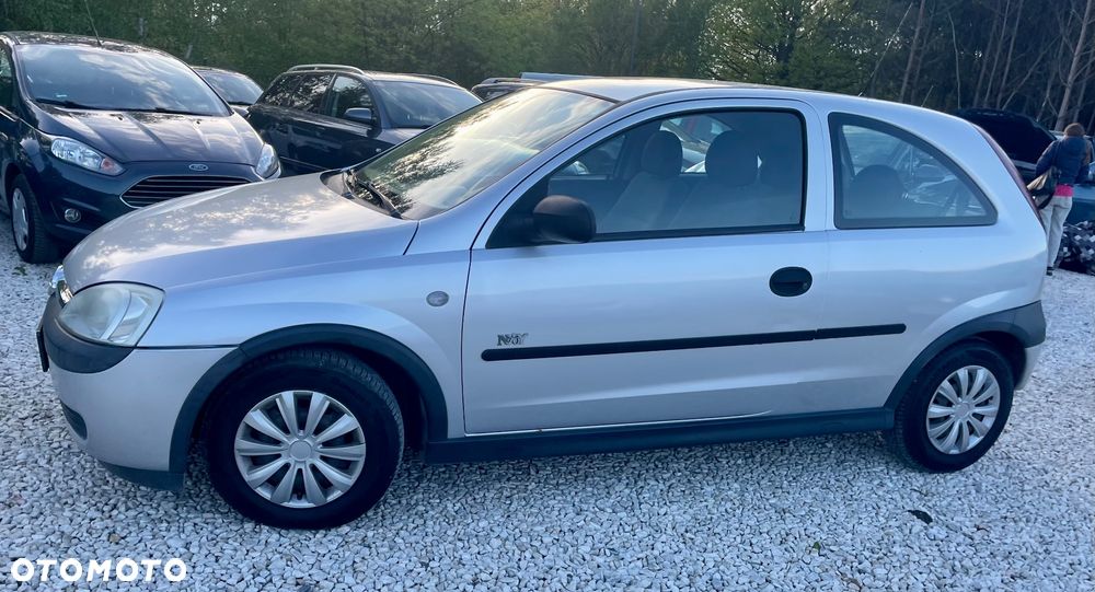 Opel Corsa 1.2 16V - 8