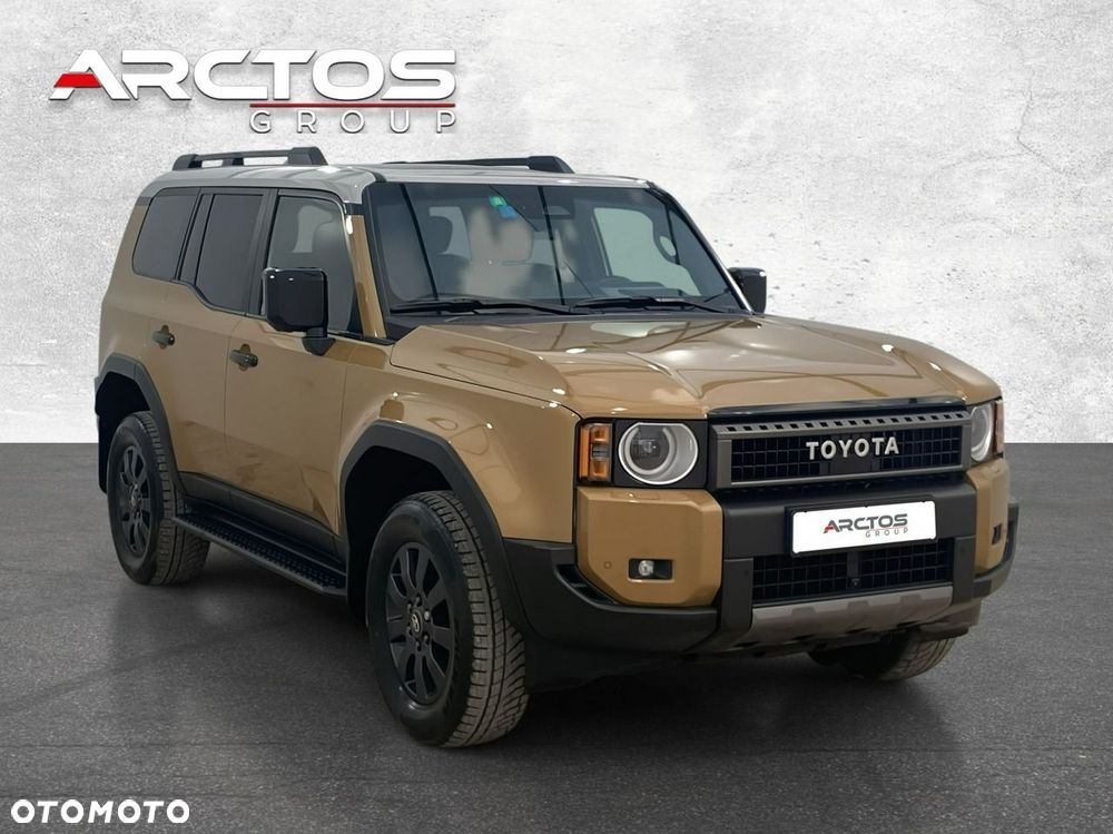 Toyota Land Cruiser - 4