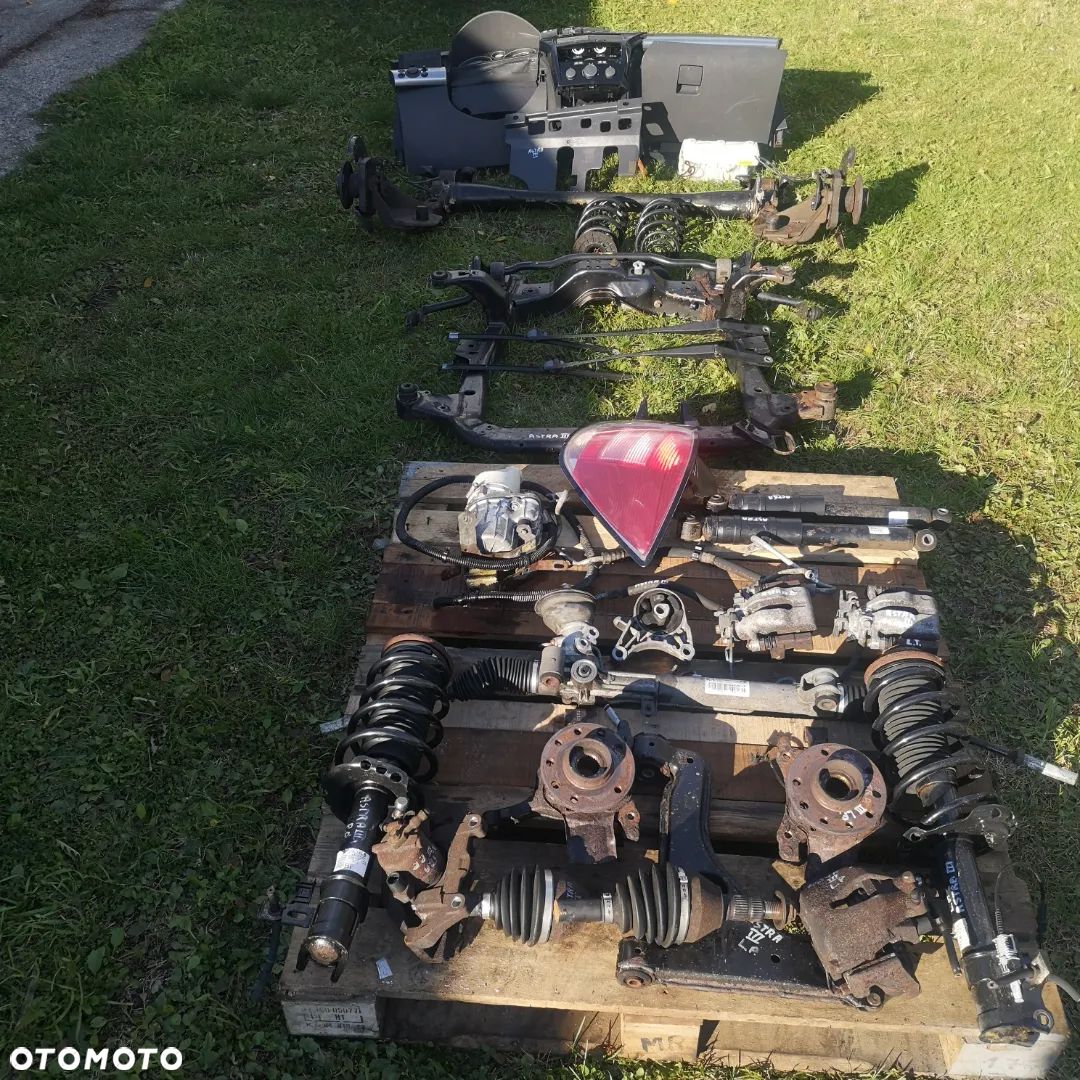 ASTRA III DESKA ROZDZIELCZA CZĘŚCI ZAWIESZENIA - 1
