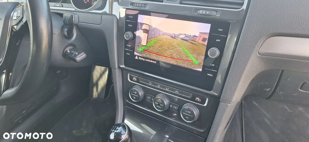 Volkswagen Golf - 13