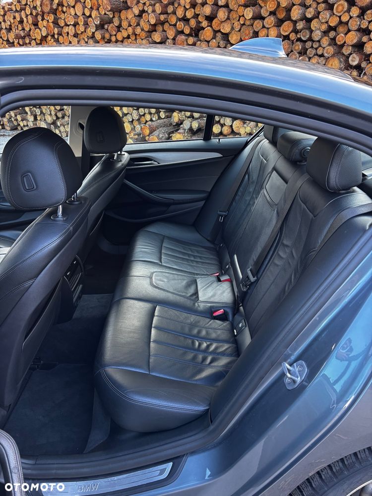 BMW Seria 5 520d xDrive Luxury Line - 16