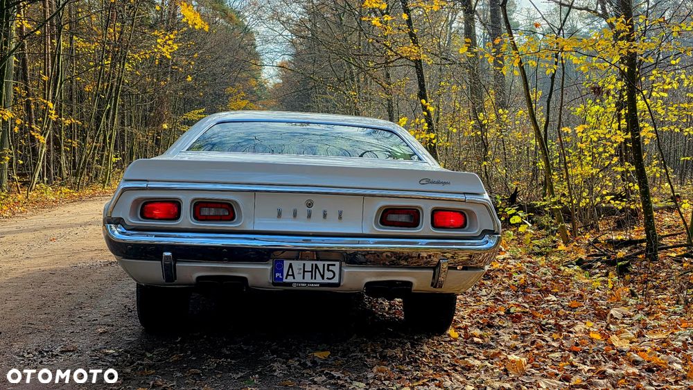 Dodge Challenger - 7