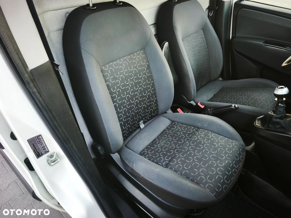 Fiat Doblo II 1.4 16V 95KM PB+LPG, Skrzynia 6-bieg., Klimatyzacja - 14