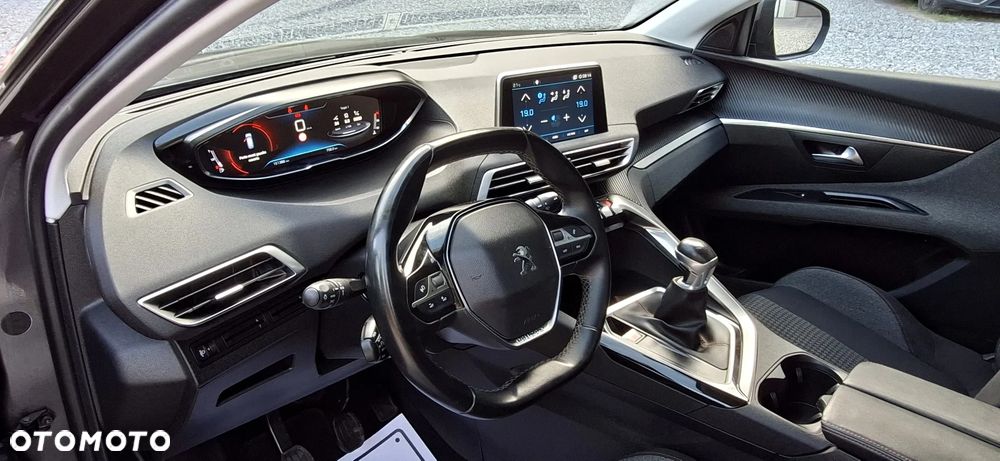 Peugeot 5008 PureTech 130 Stop & Start Active Business-Paket - 14