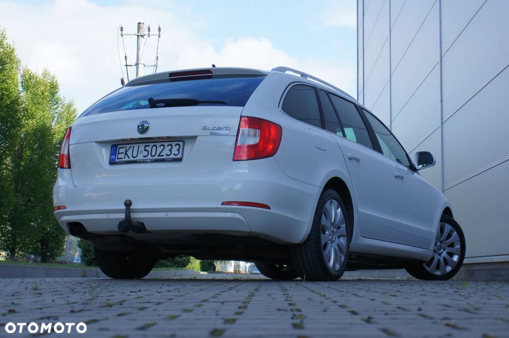 Skoda Superb 1.6 TDI Green tec Active - 10