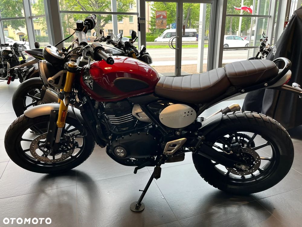 Triumph Scrambler - 9