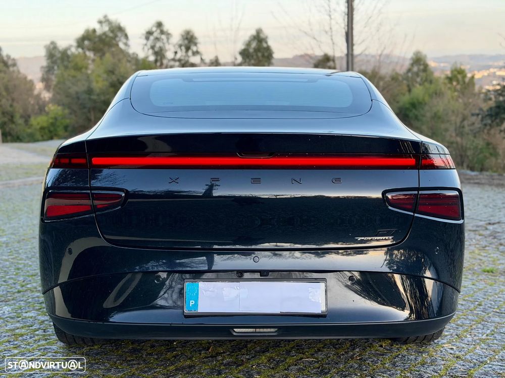 Xpeng P7i AWD Performance - 15