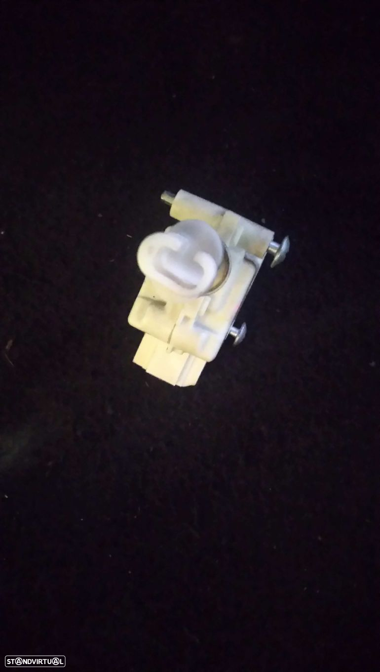 Fecho Da Tampa Do Combustivel Volkswagen Passat Variant (3B5) - 5