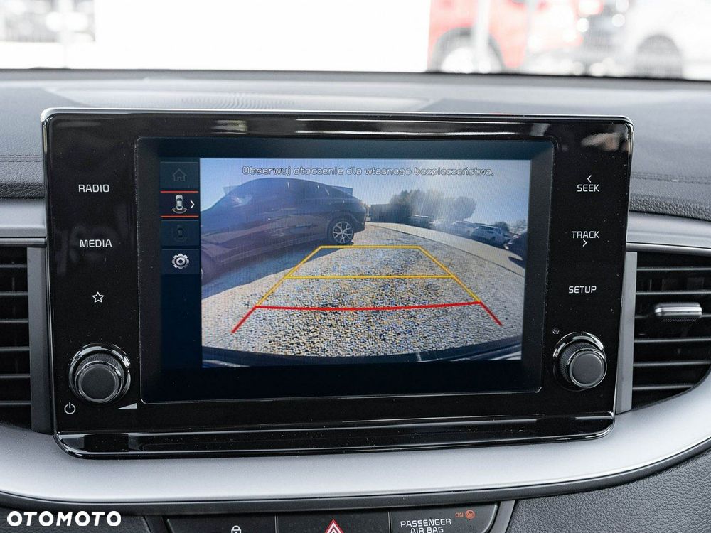Kia Ceed 1.5 T-GDI M DCT - 22
