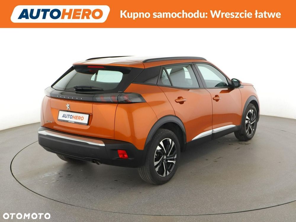 Peugeot 2008 PureTech 100 Allure S&S BVM6 - 8