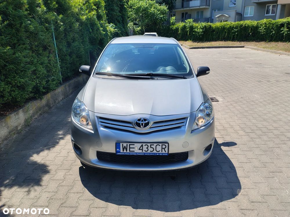 Toyota Auris 1.6 Active - 4