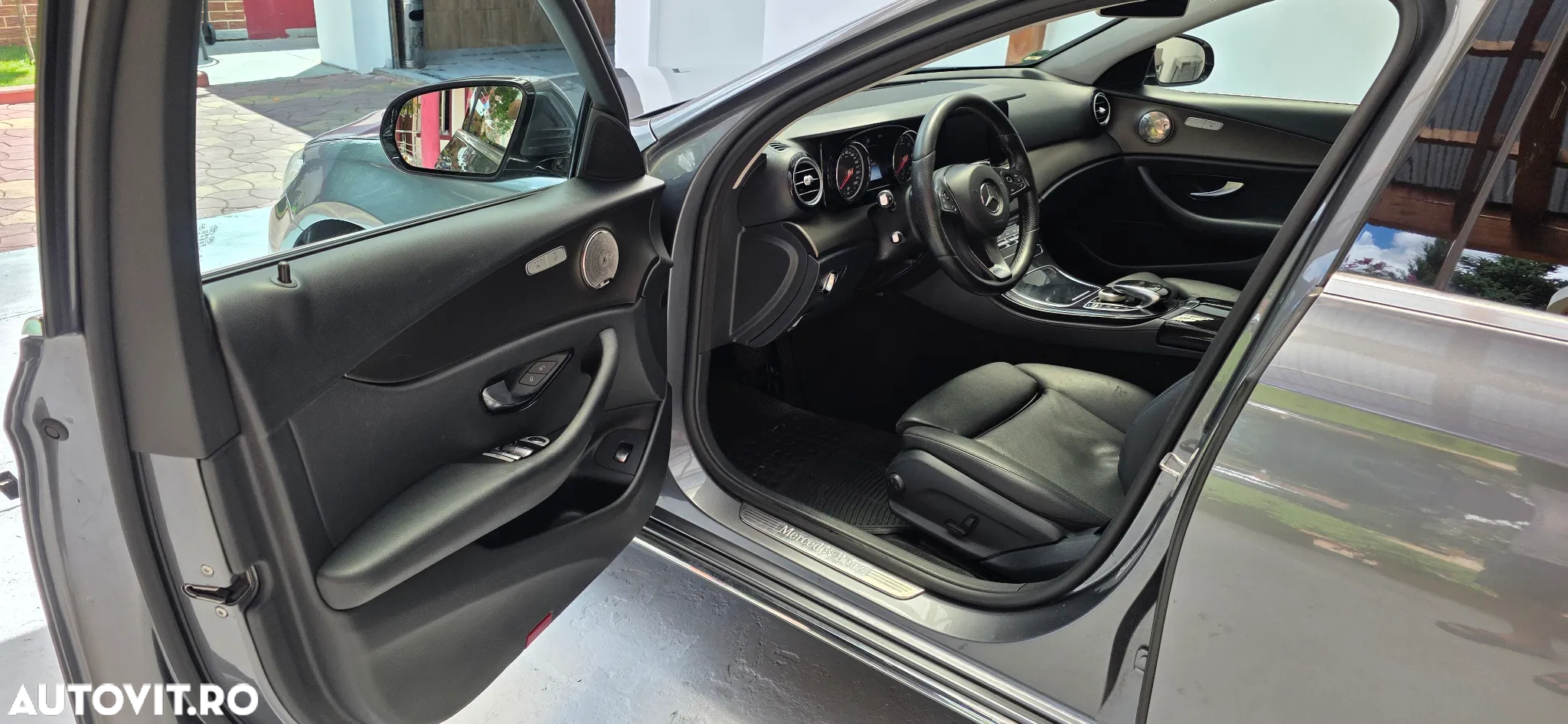 Mercedes-Benz E 200 d T 9G-TRONIC Avantgarde - 12