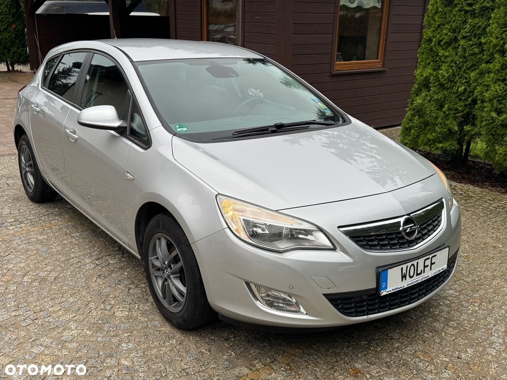 Opel Astra 1.4 Turbo Design Edition - 5