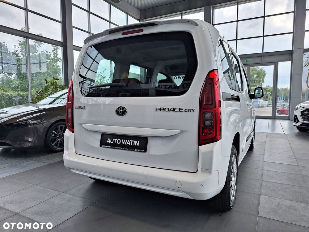 Toyota Proace City Verso 1.5 D-4D Business - 4