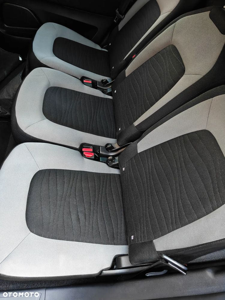 Citroën C4 Picasso 1.6 e-HDi Intensive - 8