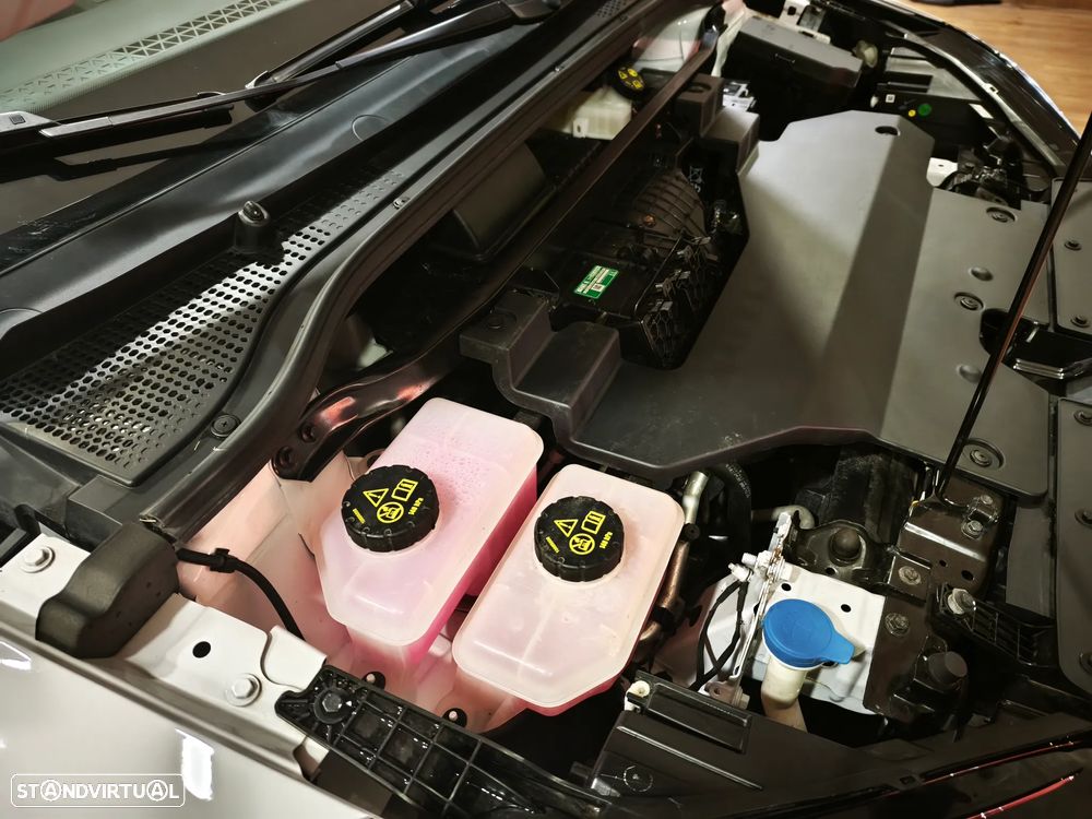 MG MG4 51 kWh Standard - 41